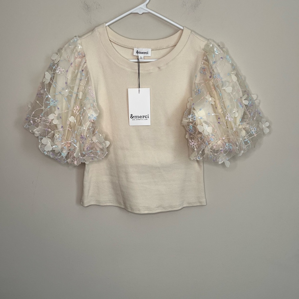 NWT &Merci Puff Sleeve Top Size Large (Fits like Medium) - Picture 4 of 11